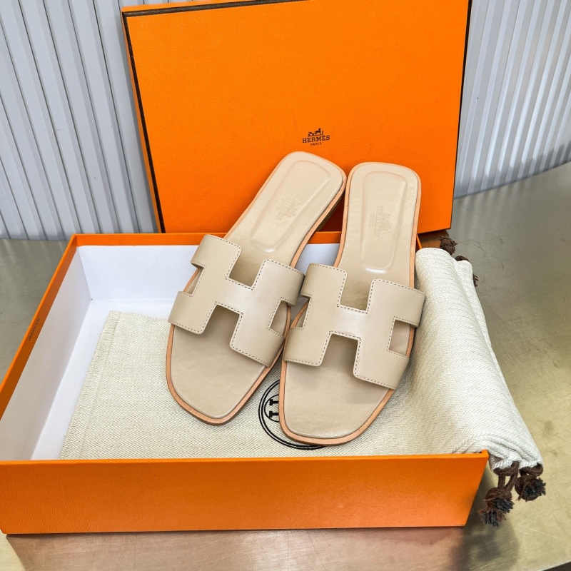 Hermes Slippers